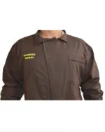 Buzo marrón serigrafiado